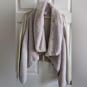 Cozy Cream and Tan Women's Sweater